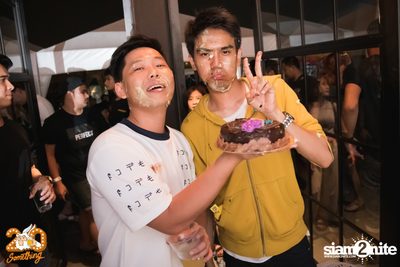 Oat Pramote at 20Something Bar — photo 154