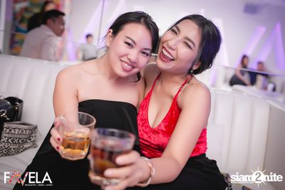 Friday Night at Favela Thonglor — photo 12