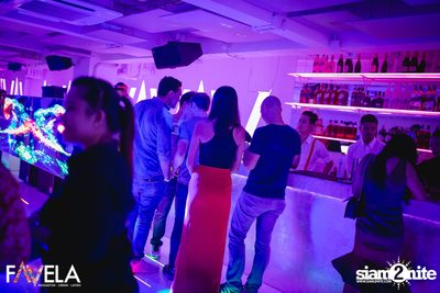 Friday Night at Favela Thonglor — photo 25