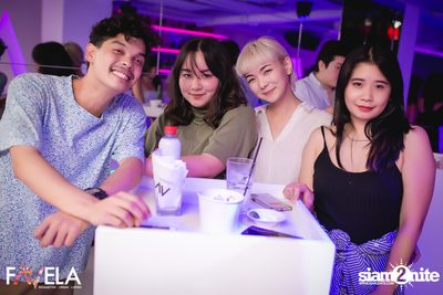 Friday Night at Favela Thonglor — photo 30