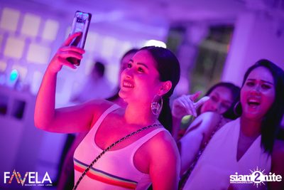 Friday Night at Favela Thonglor — photo 38