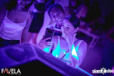 Friday Night at Favela Thonglor — photo 42