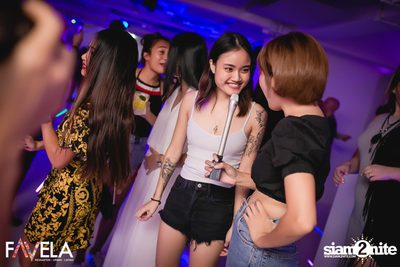 Friday Night at Favela Thonglor — photo 49