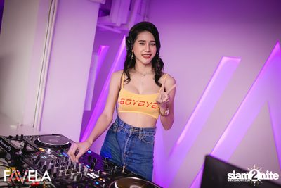 Friday Night at Favela Thonglor — photo 57
