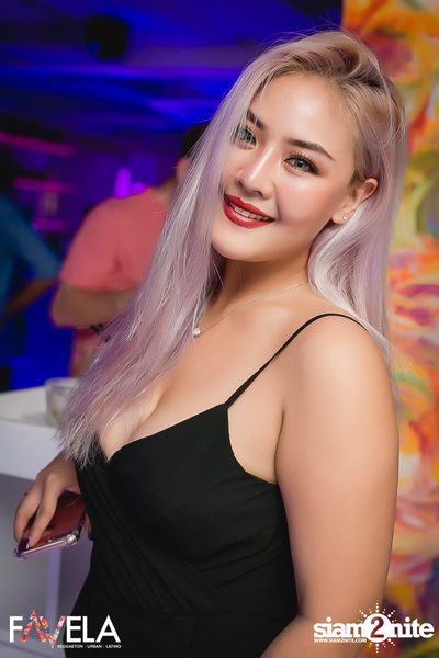 Friday Night at Favela Thonglor — photo 79