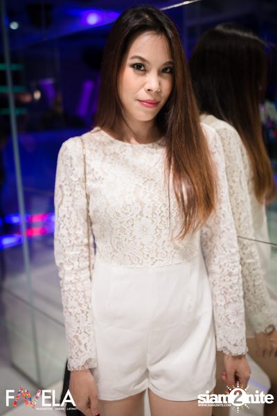 Saturday Night at Favela Thonglor — photo 17