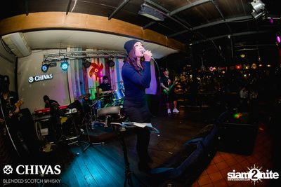 Som R Rom x Mum Laconics at The View Village — photo 65