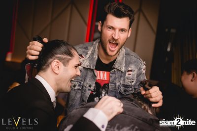 Rave Radio ที่ เลเวล คลับ — photo 77