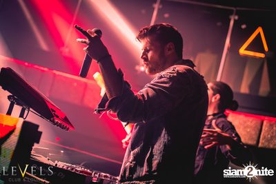 Rave Radio ที่ เลเวล คลับ — photo 92