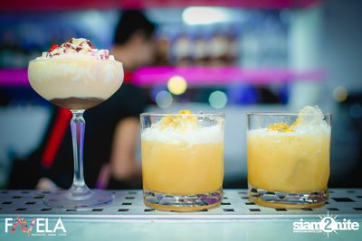 Friday Night at Favela Thonglor — photo 12