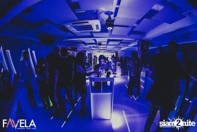 Friday Night at Favela Thonglor — photo 34