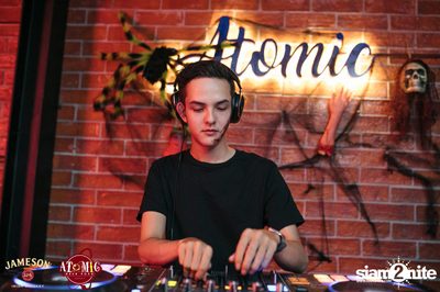 งาน Atomic x Jameson FREAKY FRIDAY — photo 38