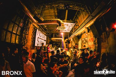 Pre-Halloween กับ Fukking Hero ที่ บรองซ์ — photo 148