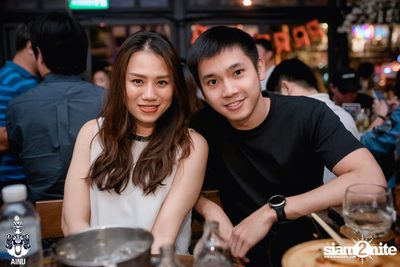 Saturday Night at Ainu Bar — photo 9