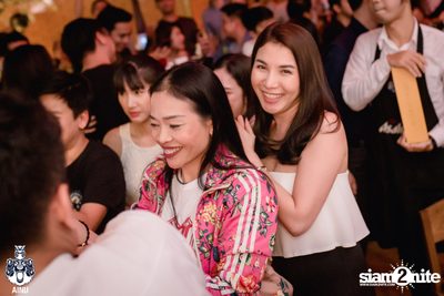 Saturday Night at Ainu Bar — photo 59