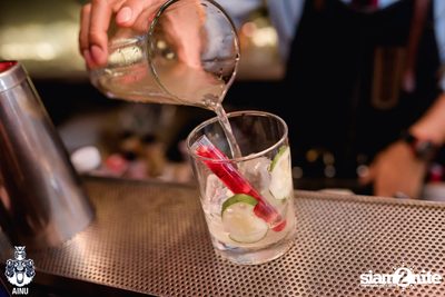 Saturday Night at Ainu Bar — photo 81