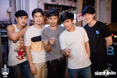 Saturday Night at Ainu Bar — photo 85