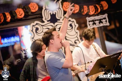 Saturday Night at Ainu Bar — photo 97