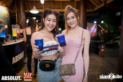 DJ Sura ที่ วอร์ม อัพ คาเฟ่ เชียงใหม่ — photo 9