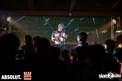 DJ Sura ที่ วอร์ม อัพ คาเฟ่ เชียงใหม่ — photo 35