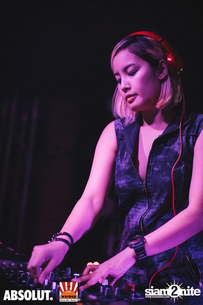 DJ Sura ที่ วอร์ม อัพ คาเฟ่ เชียงใหม่ — photo 49