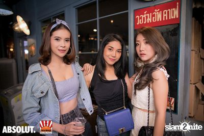 DJ Sura ที่ วอร์ม อัพ คาเฟ่ เชียงใหม่ — photo 57