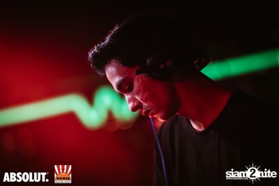 DJ Sura ที่ วอร์ม อัพ คาเฟ่ เชียงใหม่ — photo 115
