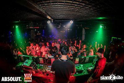 DJ Sura ที่ วอร์ม อัพ คาเฟ่ เชียงใหม่ — photo 118