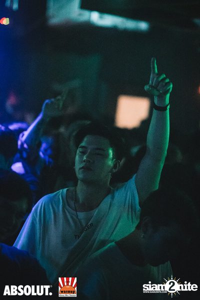 DJ Sura ที่ วอร์ม อัพ คาเฟ่ เชียงใหม่ — photo 144