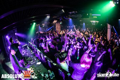 DJ Sura ที่ วอร์ม อัพ คาเฟ่ เชียงใหม่ — photo 146