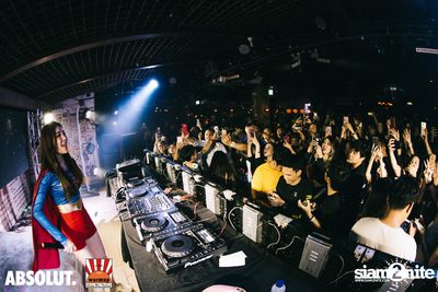 DJ Sura ที่ วอร์ม อัพ คาเฟ่ เชียงใหม่ — photo 150