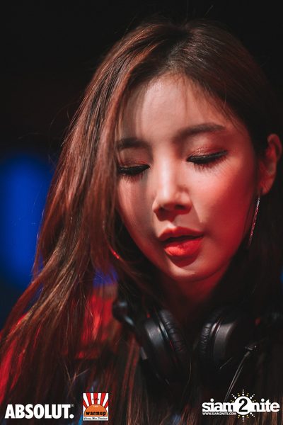 DJ Sura ที่ วอร์ม อัพ คาเฟ่ เชียงใหม่ — photo 171