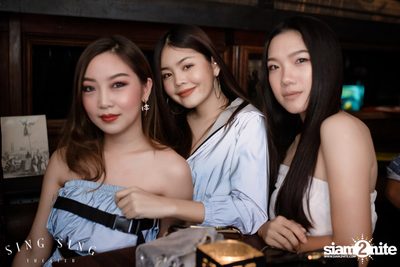 BLING IT กับ Bangkok Invaders ที่ ซิง ซิง เธียเตอร์ — photo 4