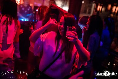 BLING IT กับ Bangkok Invaders ที่ ซิง ซิง เธียเตอร์ — photo 23