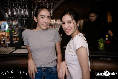 BLING IT กับ Bangkok Invaders ที่ ซิง ซิง เธียเตอร์ — photo 30
