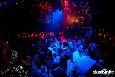 BLING IT กับ Bangkok Invaders ที่ ซิง ซิง เธียเตอร์ — photo 71