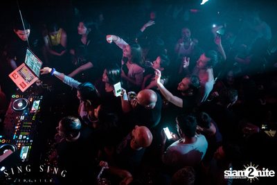 BLING IT กับ Bangkok Invaders ที่ ซิง ซิง เธียเตอร์ — photo 103