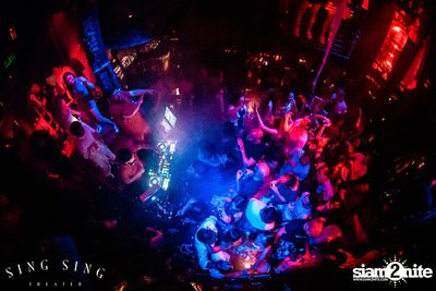 BLING IT กับ Bangkok Invaders ที่ ซิง ซิง เธียเตอร์ — photo 105