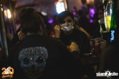 Halloween Night ft. Flure x Scrubb at 20Something Bar — photo 14