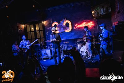 Halloween Night ft. Flure x Scrubb at 20Something Bar — photo 34