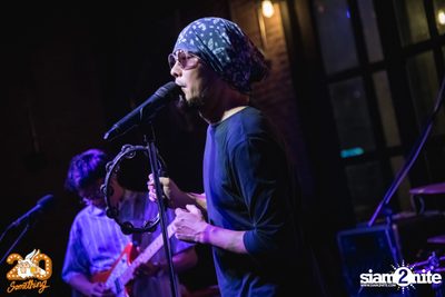 Halloween Night ft. Flure x Scrubb at 20Something Bar — photo 35