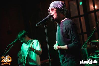 Halloween Night ft. Flure x Scrubb at 20Something Bar — photo 39
