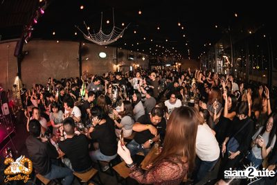 Halloween Night ft. Flure x Scrubb at 20Something Bar — photo 67