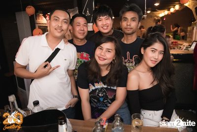 Halloween Night ft. Flure x Scrubb at 20Something Bar — photo 75