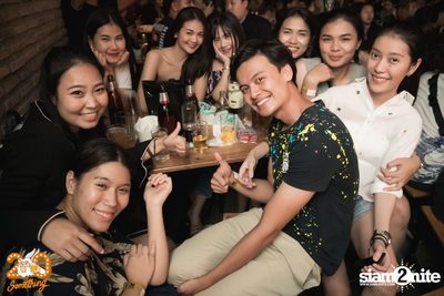 Halloween Night ft. Flure x Scrubb at 20Something Bar — photo 100