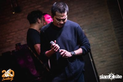 Halloween Night ft. Flure x Scrubb at 20Something Bar — photo 127