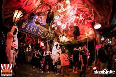 Halloween Night Party กับ Dope Here Here ที่ วอร์ม อัพ คาเฟ่ เชียงใหม่ — photo 7