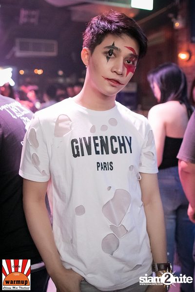 Halloween Night Party กับ Dope Here Here ที่ วอร์ม อัพ คาเฟ่ เชียงใหม่ — photo 59
