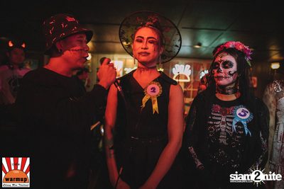 Halloween Night Party กับ Dope Here Here ที่ วอร์ม อัพ คาเฟ่ เชียงใหม่ — photo 98