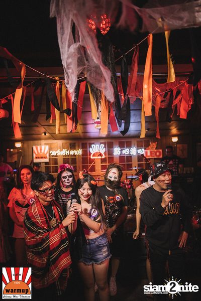 Halloween Night Party กับ Dope Here Here ที่ วอร์ม อัพ คาเฟ่ เชียงใหม่ — photo 112